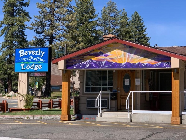 Beverly Lodge image 17