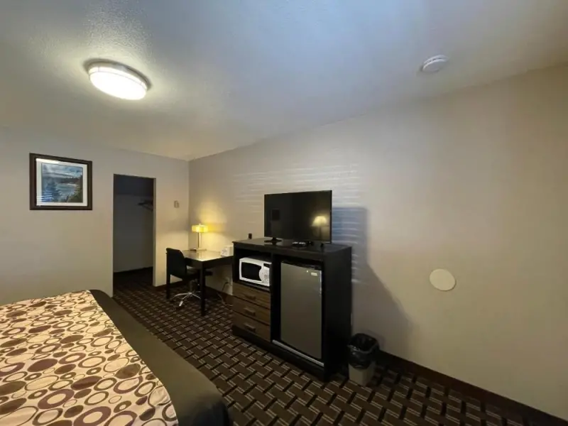 Standard King Room